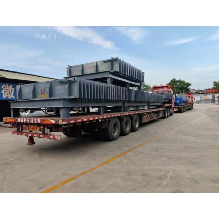 การส่งมอบสายการผลิตแผ่นผนังซีเมนต์โฟมแข็งน้ำหนักเบา LIBO-HM20 ให้กับลูกค้ายูนนาน